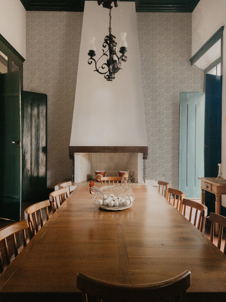 Subtle Floral Wallpaper