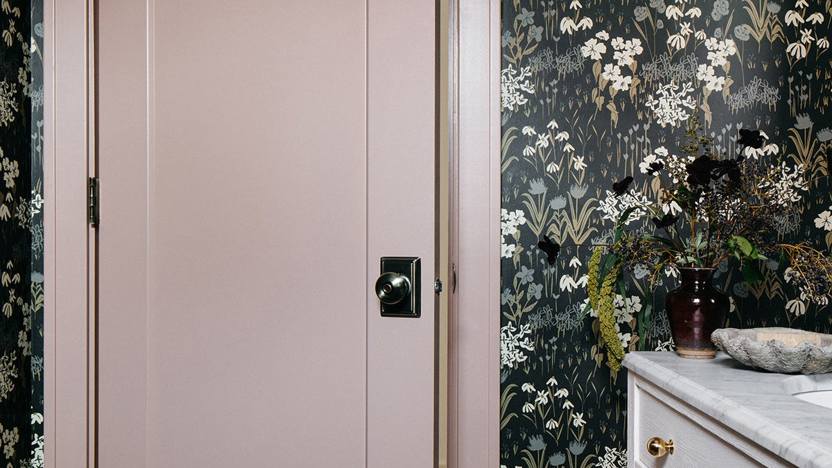 wallpaper for small spaces, floral wallpaper, moody wallpaper, wallpaper for bathrooms byHopeatHome